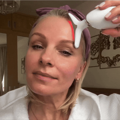 SMOOTH FINE LINES & WRINKLES